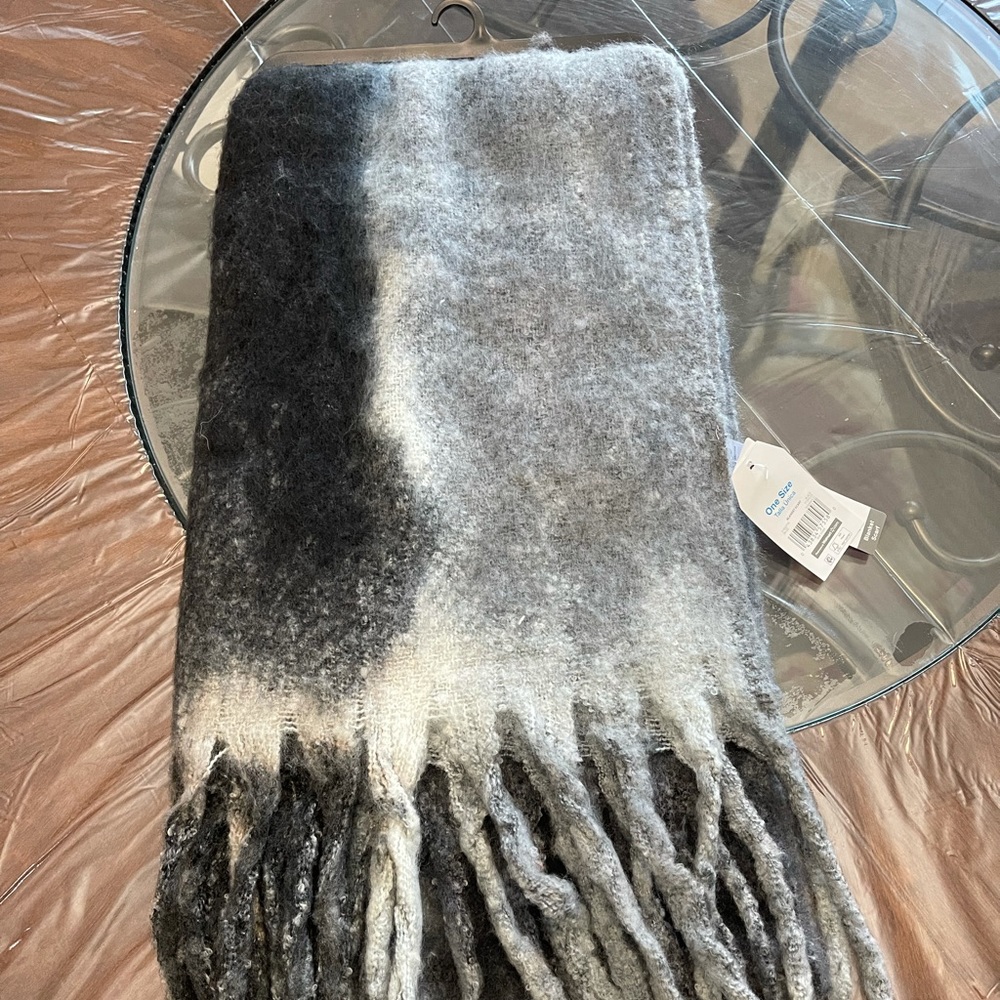 Winter scarf